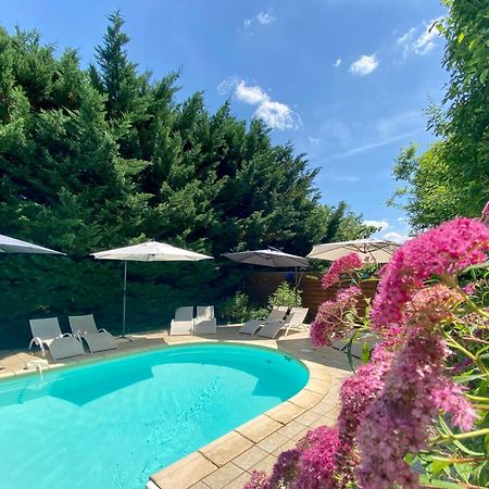 La Clef Des Songes - Chambres Climatisees - Sarlat Centre - Parking Gratuit - Piscine, Spa Et Massages A 400Metres Exterior foto
