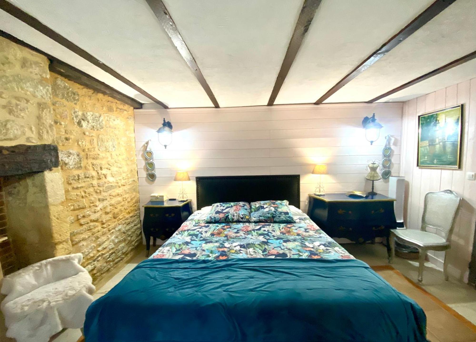 La Clef Des Songes - Chambres Climatisees - Sarlat Centre - Parking Gratuit - Piscine, Spa Et Massages A 400Metres Exterior foto