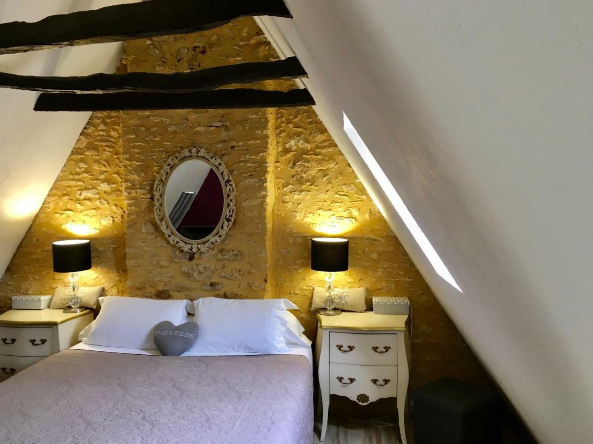 La Clef Des Songes - Chambres Climatisees - Sarlat Centre - Parking Gratuit - Piscine, Spa Et Massages A 400Metres Exterior foto